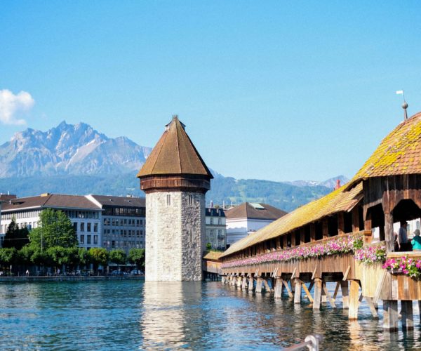 geertje-caliguire-6D9fpCXb20E-unsplash